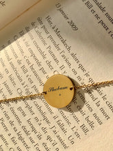 Charger l&#39;image dans la galerie, Bracelet une Médaille à personnaliser