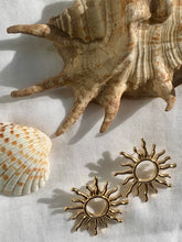 Charger l'image dans la galerie, Boucles d’oreilles soleil Calypso