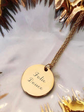 Load image into Gallery viewer, Collier une Médaille « Folie Douce » - Archive