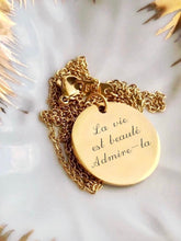 Charger l&#39;image dans la galerie, Collier une Médaille « La vie est beauté, Admire-la » - Archive