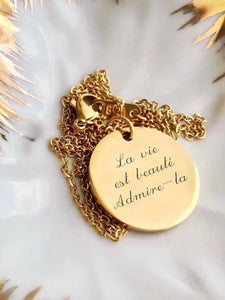 Collier une Médaille « La vie est beauté, Admire-la » - Archive