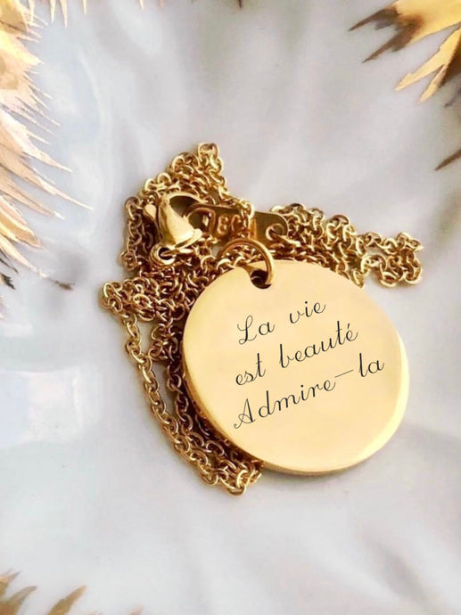 Collier une Médaille « La vie est beauté, Admire-la » - Archive