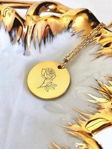 Collier une Médaille Fleur Rose