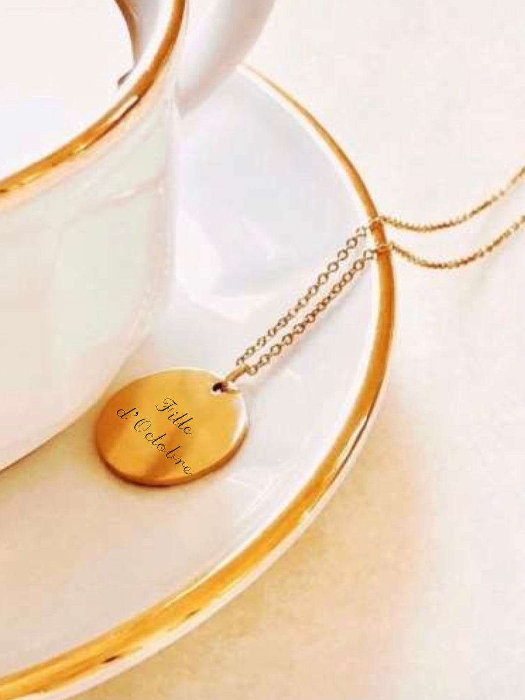 Collier une Médaille « Fille de… » Mois